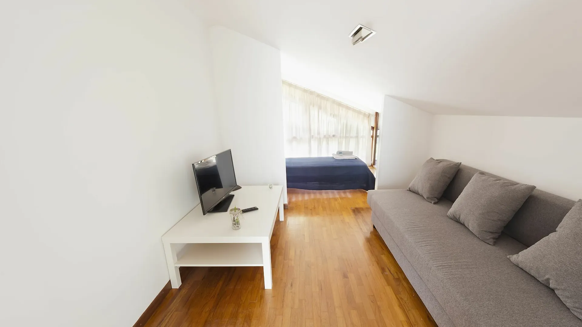 Bouganville Home Mondello Bed & Breakfast